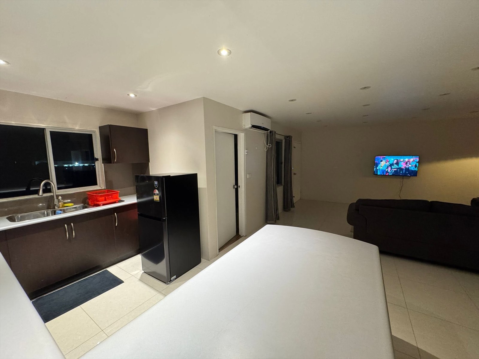 Deluxe Apartment open-plan kitchen and lounge